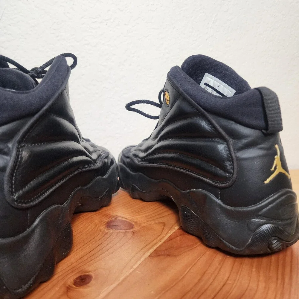 Jordan Shoes Youth Size 6.5Y Black Gold Leather Basketball Sneakers 407484-010